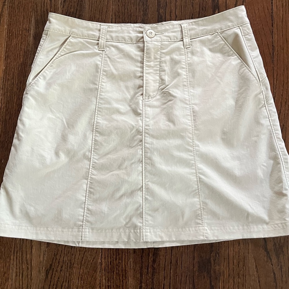 Patagonia Women's Light Cream Skort